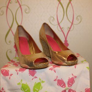 Lilly Pulitzer Resort Chic Gold Metallic Wedges